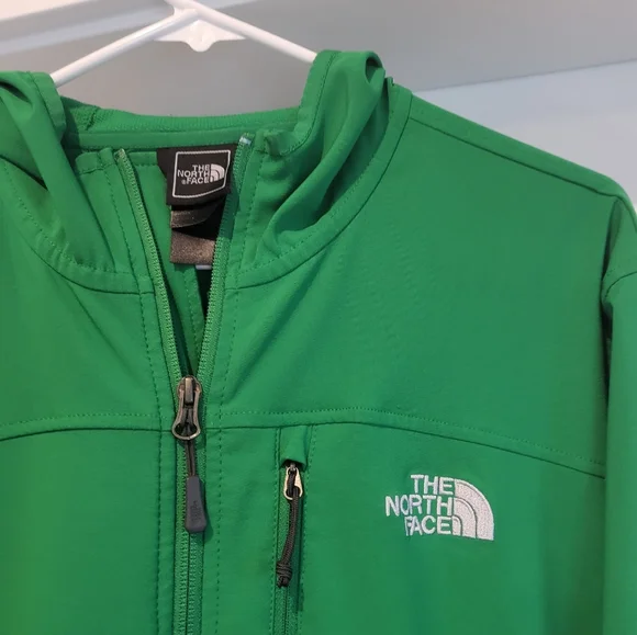 𝐭𝐡𝐞 𝐧𝐨𝐫𝐭𝐡 𝐟𝐚𝐜𝐞 𝐟𝐥𝐞𝐜𝐜𝐞 𝐰𝐚𝐭𝐞𝐫𝐩𝐫𝐨𝐨𝐟 - Picture 3 of 5